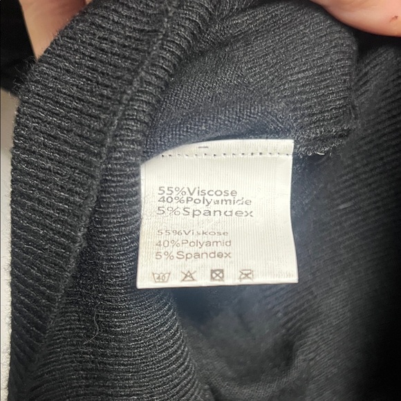 Black Red Cardigan Cherry Embroidery Satin Buttons Cropped 3/4 Sleeve Coquette - Picture 5 of 5